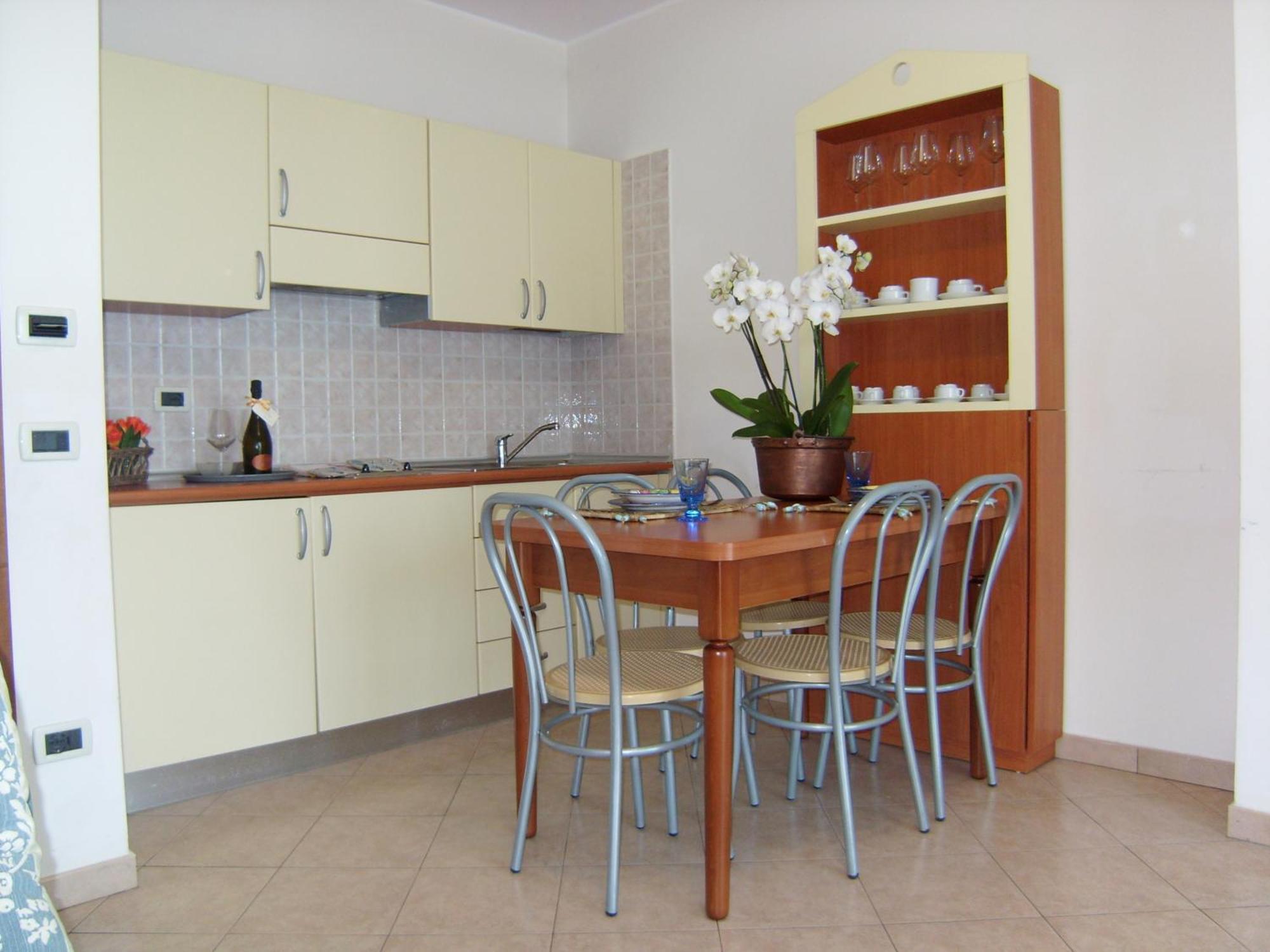 Residence Torre Del Mar Alba Adriatica Luaran gambar